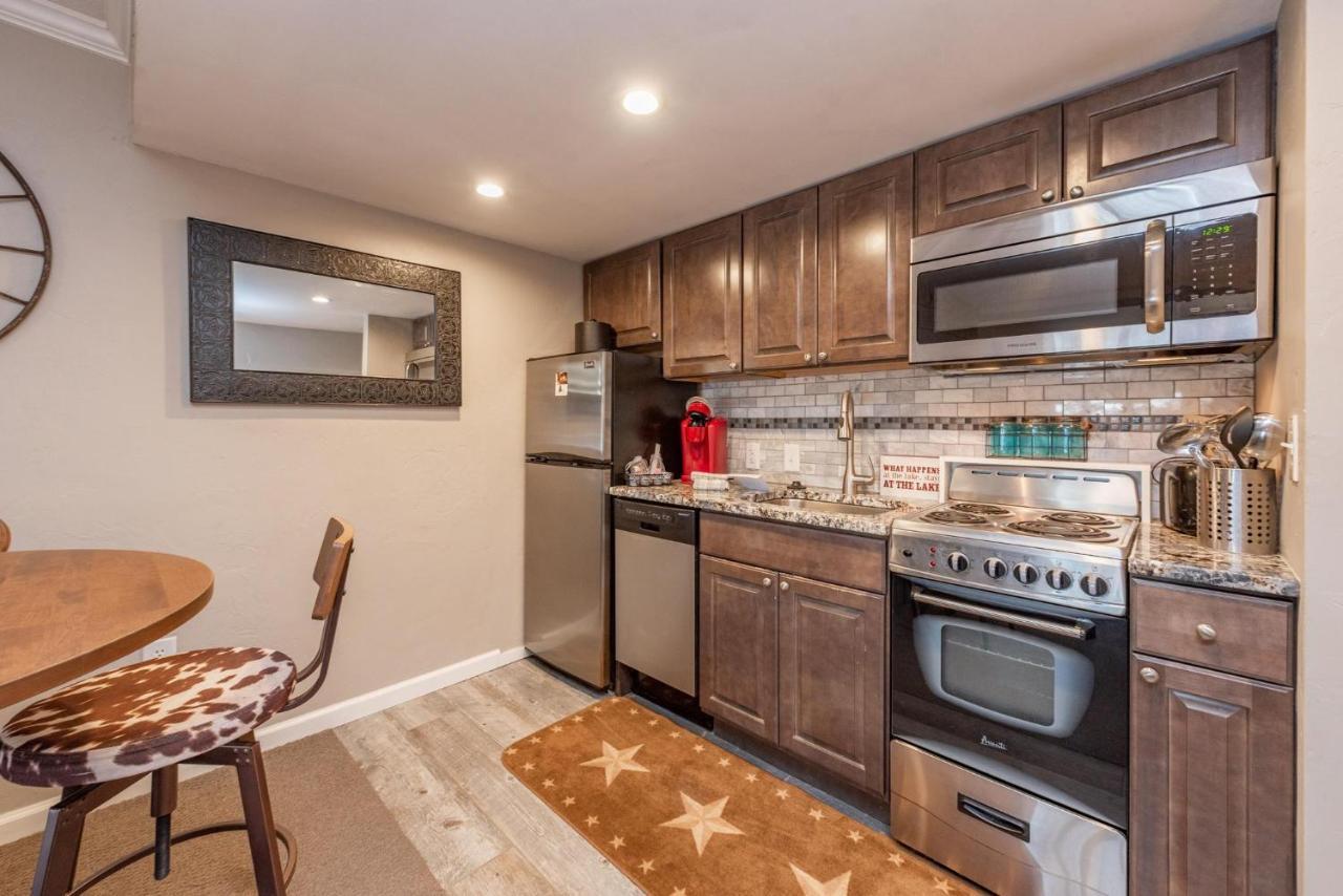 הוילה Oakland 206A Efficiency One Bath מראה חיצוני תמונה